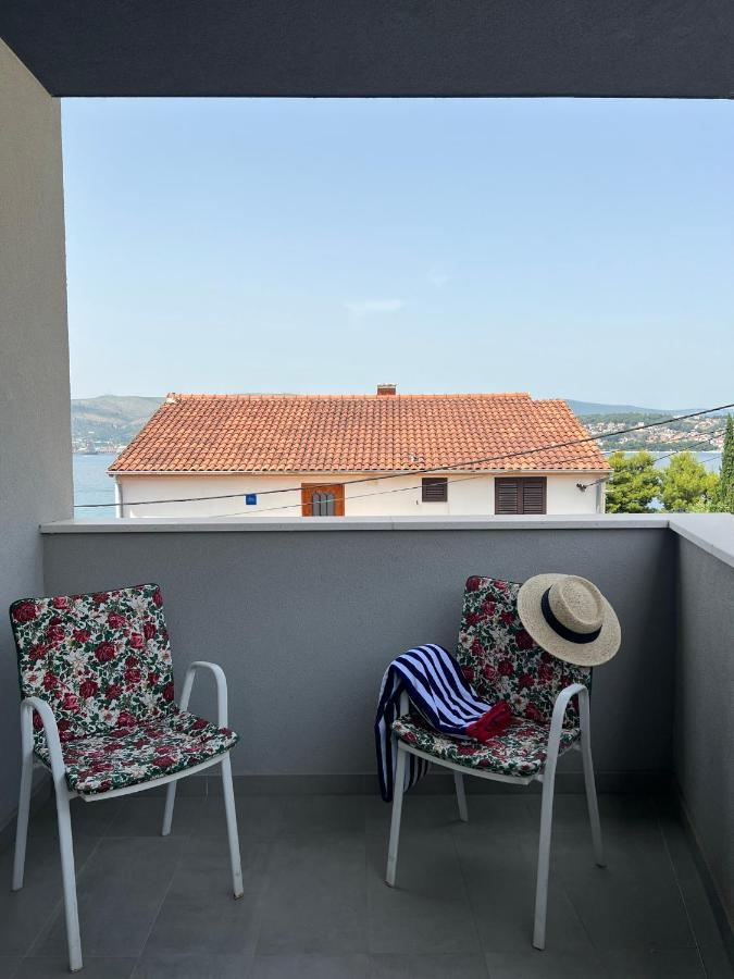 Beachfront House Olbia With Private Parking Trogir Kültér fotó