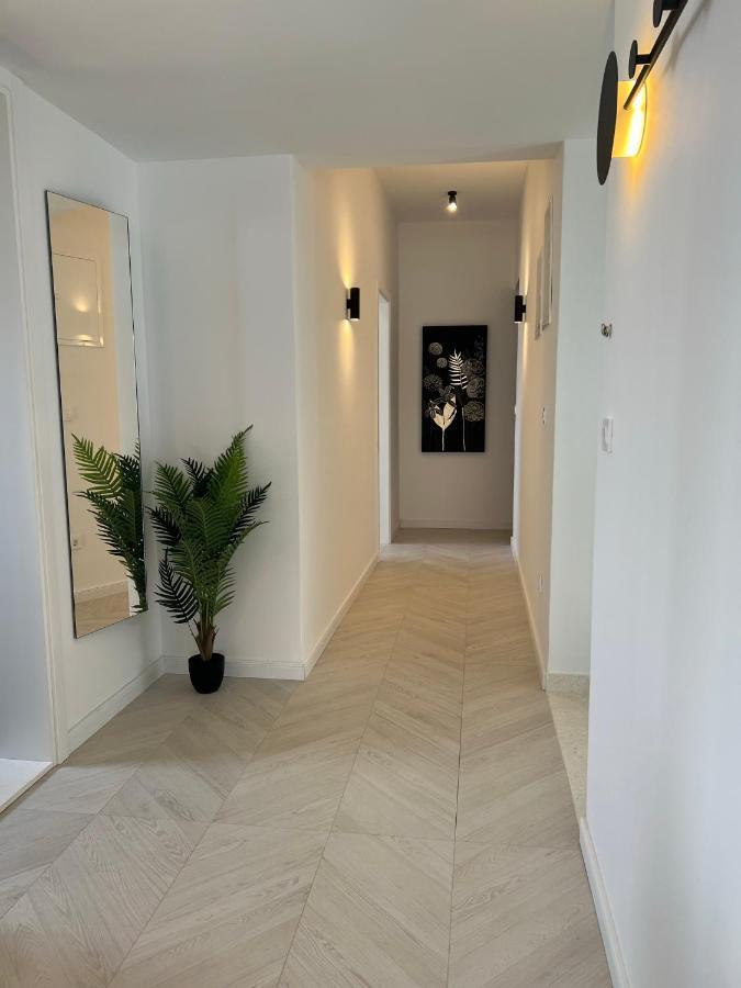 Beachfront House Olbia With Private Parking Trogir Kültér fotó